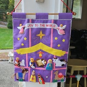 VTG Pockets of Learning Christmas Nativity Scene Walk Hanger Hook Loop